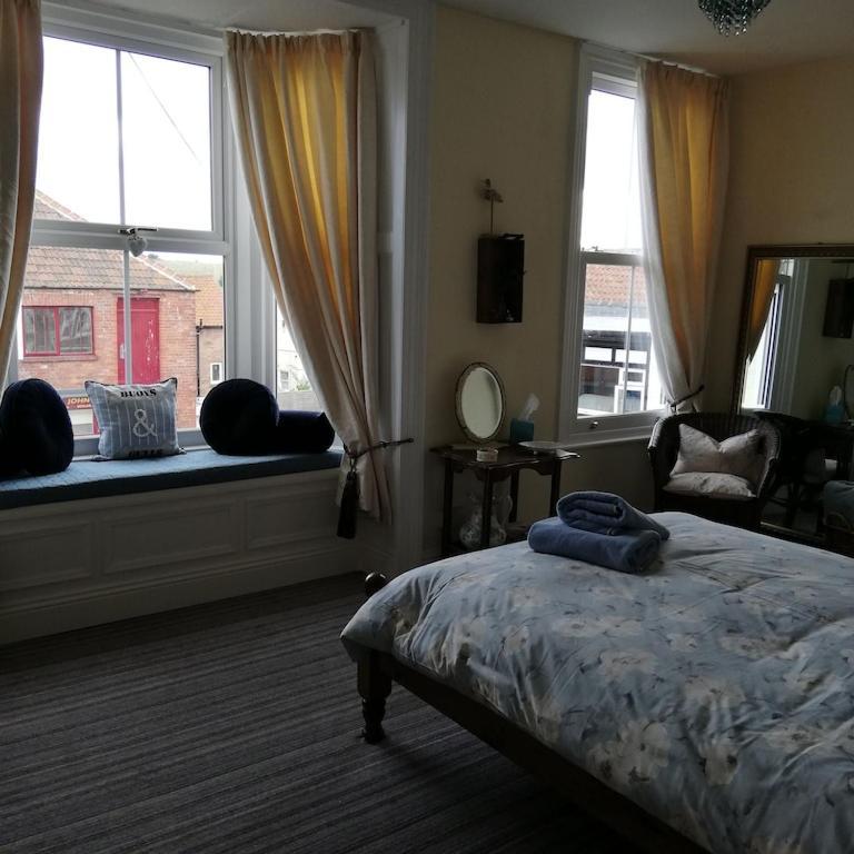 Apartament A Summer Place - Spacious Maisonette, Central Whitby, Sleeps 4, Close To Amenities Zewnętrze zdjęcie